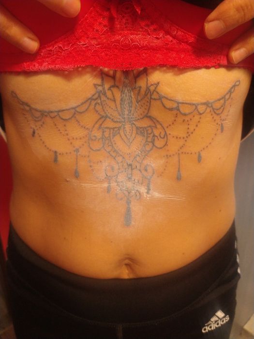 Tatuaze czarne i kolor