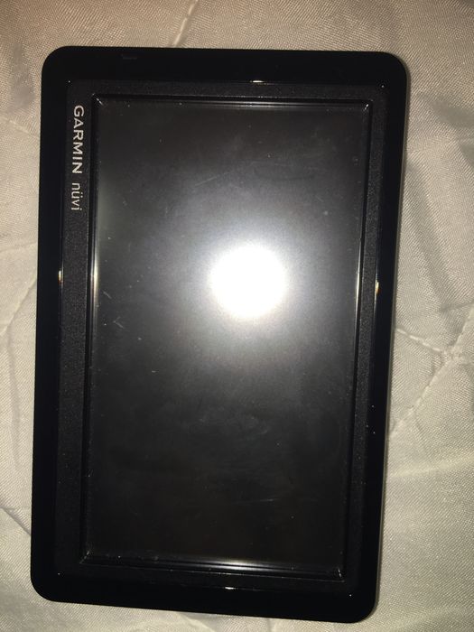 GPS навигатор в авто Garmin nüvi