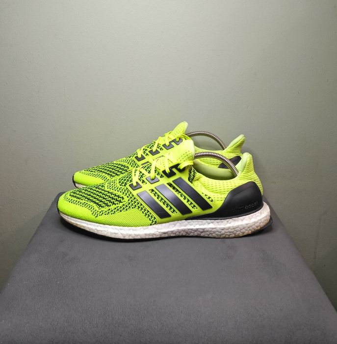 Adidas, rozmiar 44.