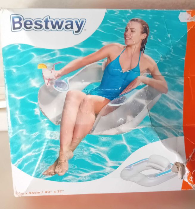 Poltrona insuflável para piscina ou praia!