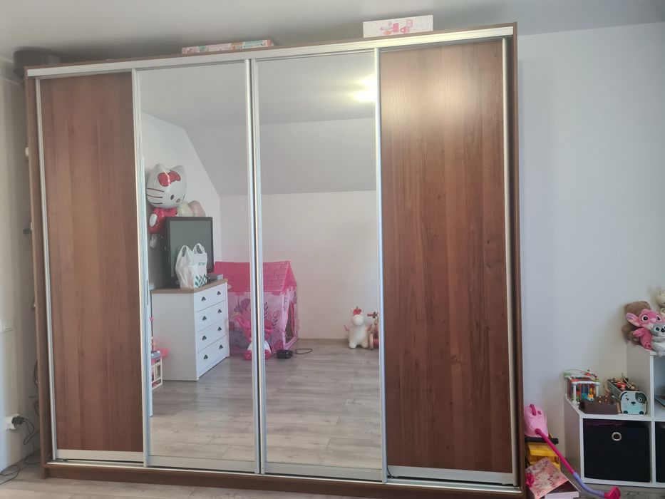 Шафа купе  в хорошому стані