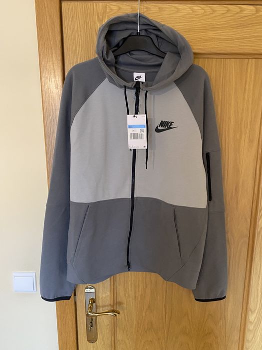 Casaco fecho cinzento Nike NOVO
