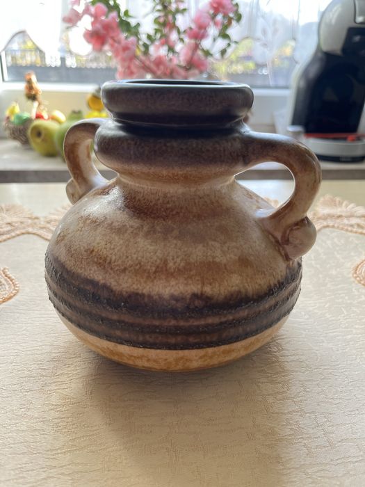 Niemiecki ceramiczny wazon z dwoma uchwytami - Stan bardzo dobry