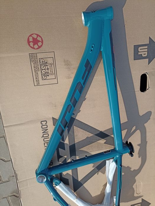 Nowa rama Fuji Kross Giant cube romet  27.5 rozne rozmiary