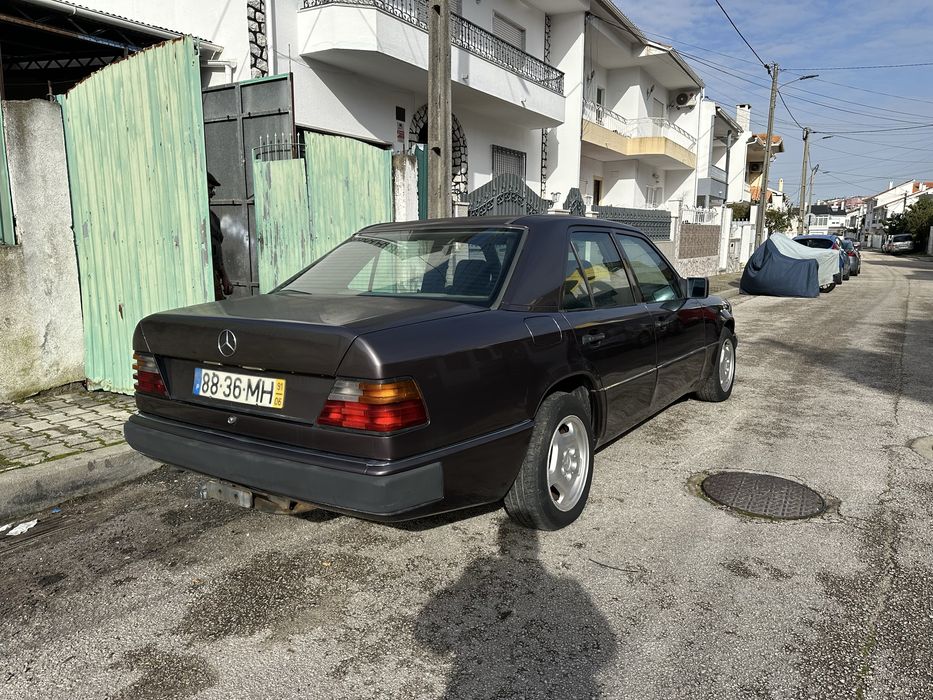 Mercedes 200D bom estado