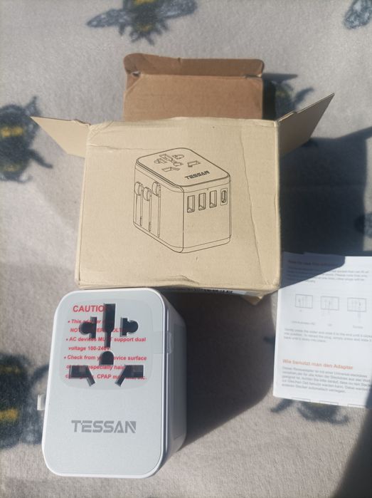 Adapter podróżny USA AUS UK EU 5V Tessan 633FC USB A USB C