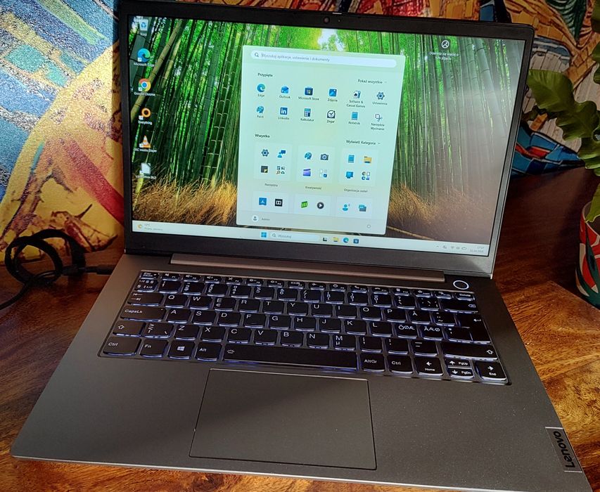 Lenovo ThinkBook 14 G2/i5-1135G7/16GB RAM/256GB SSD/super stan!