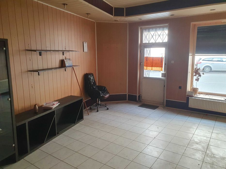 Sprzedam lokal  uzytkowy/ mieszkaniowy  93 m2