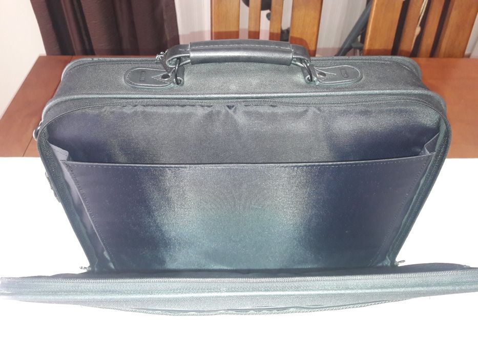 Mala PC Marca Dell, como nova