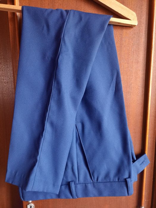 Костюм з брюками