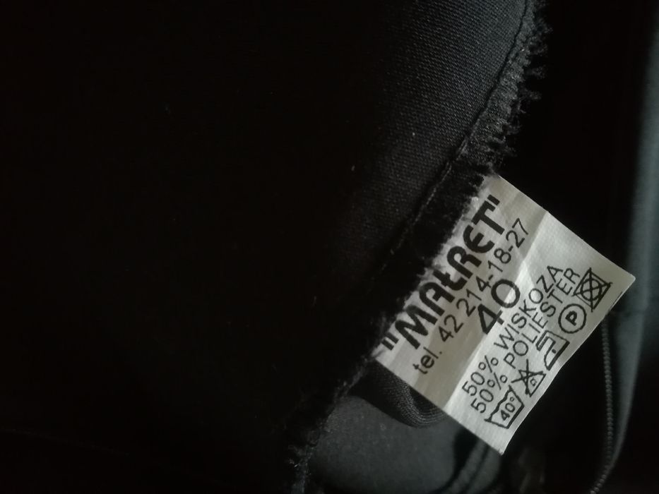 Sprzedam elegancką spódnicę