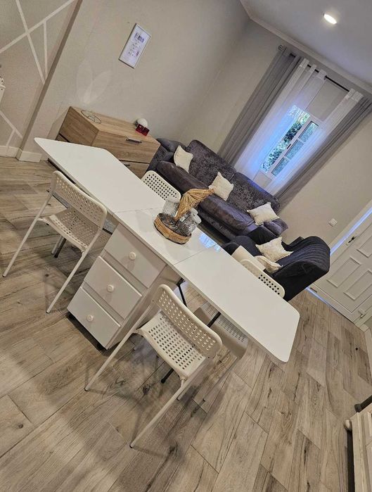 Arrendo quarto com casa de banho privada