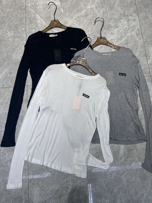 Лонгслів Міу міу в кольорах