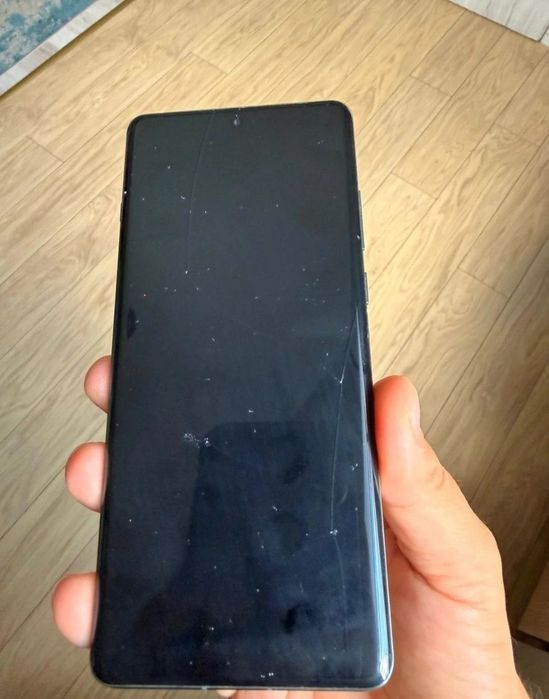 OnePlus 12 16/512gb