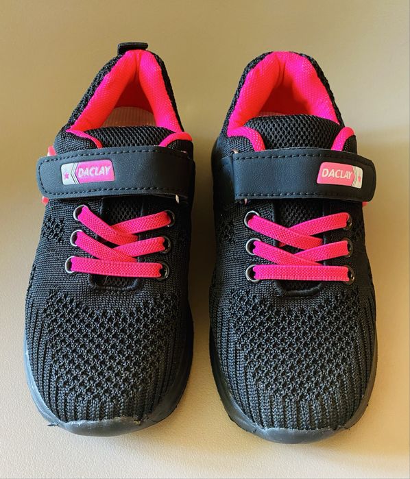 Sapatos Desporto Pretos Criança Tamanho 28 Novos