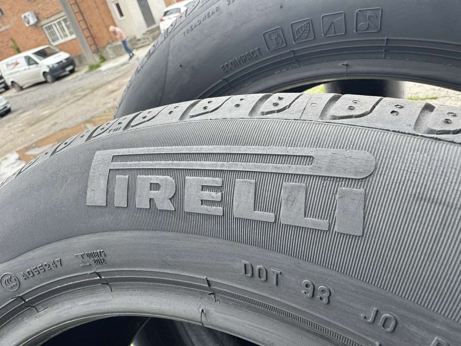 Літні шини Pirelli 215/55 R17
