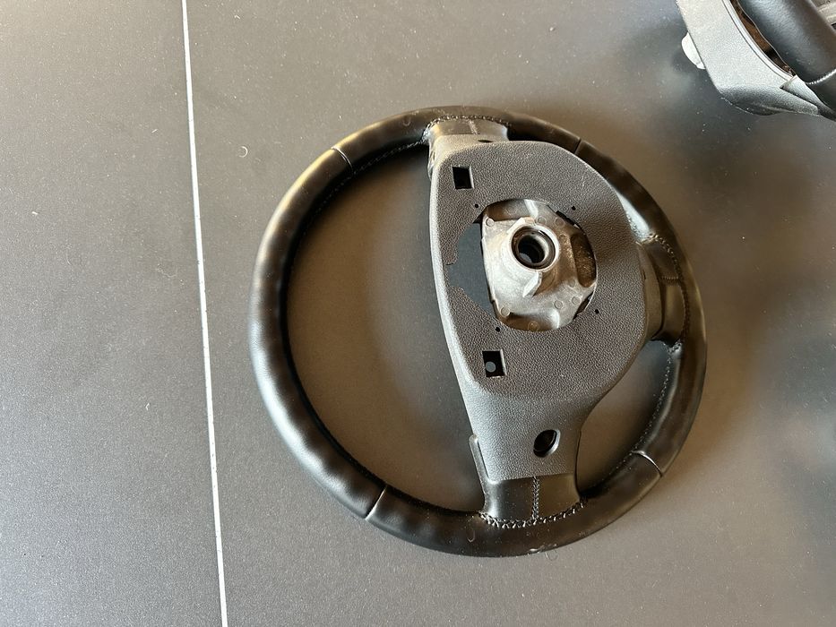 Руль новий перешитий акцент гетз рио 2007