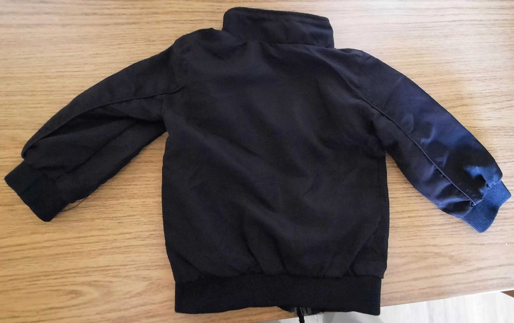 casaca preta 18 meses