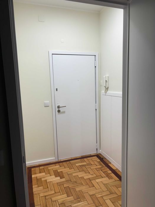Excelente t1 ao metro do Marquês