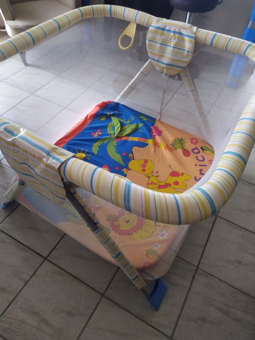 Kojec kwadratowy składany dla dziecka