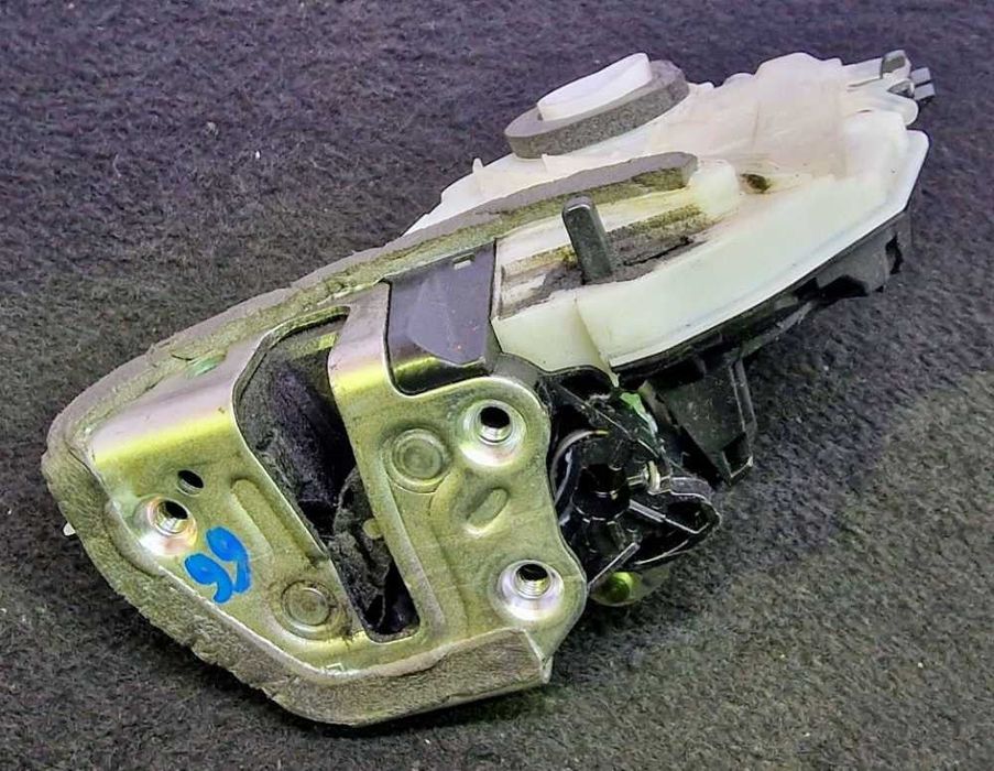 Fechadura / Fecho Porta Trás Esquerdo - PEUGEOT 108