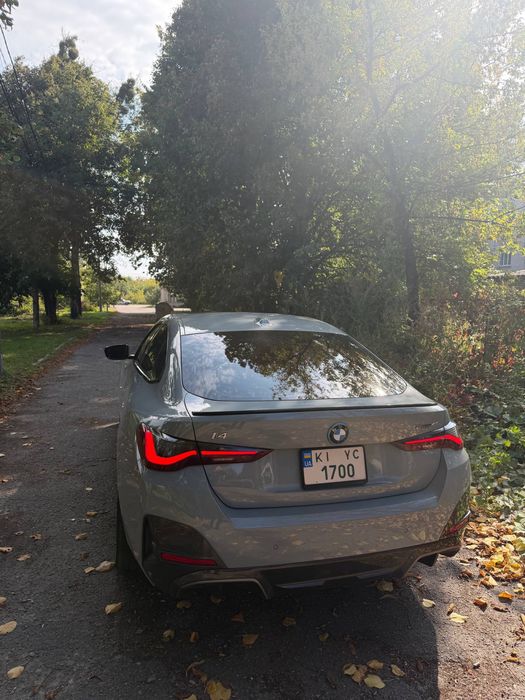 продам bmw i4 edrive40