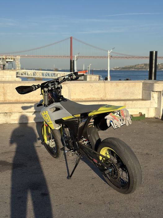 Husqvarna FC 450 SM matriculada