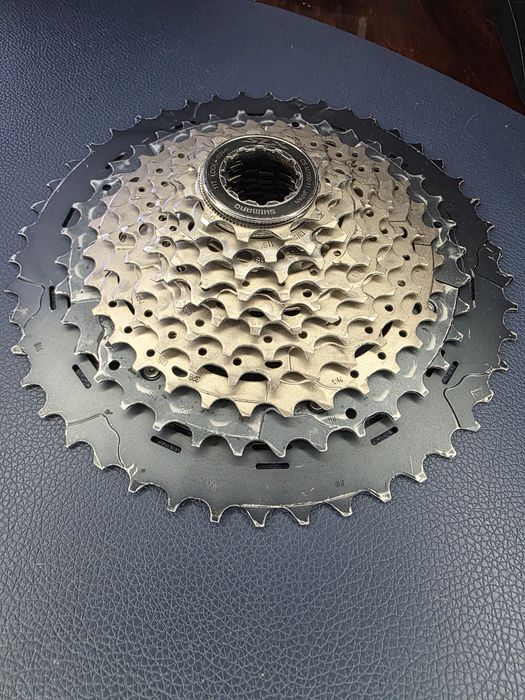 Касета 11 швидкостей Shimano CS-M7000 SLX 11-42