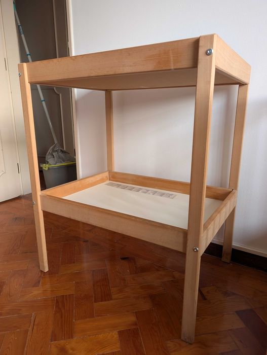 Berço + Trocador Ikea