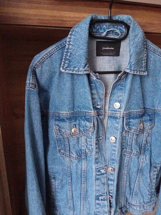 Kurtka jeansowa damska Stradivarius