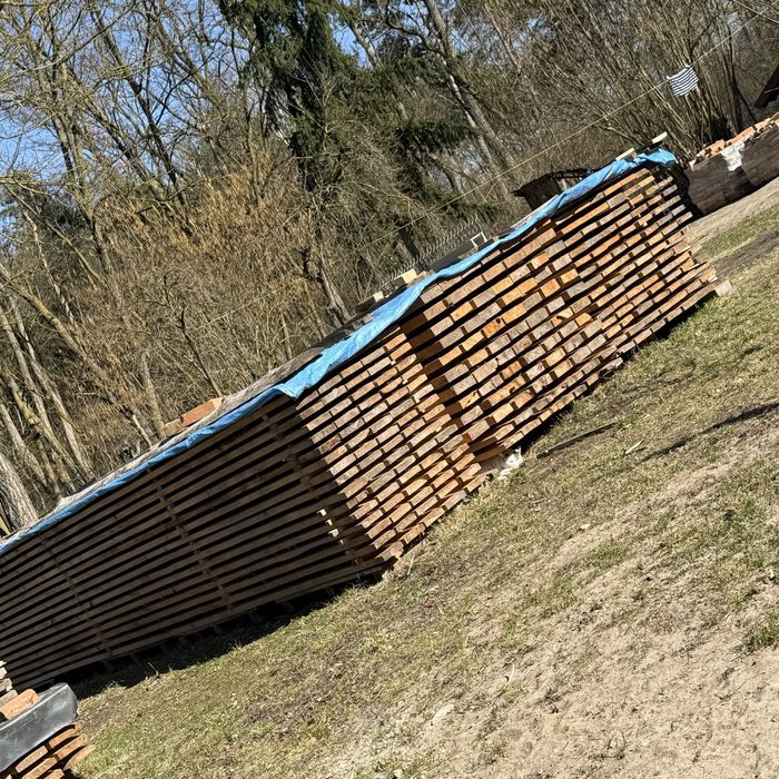 Deski świerkowe sezonowane 3 lata – suche – 5,2 m – ok. 10,8 m³