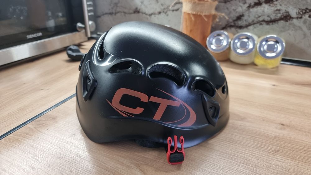 Kask wspinaczkowy Galaxy Black