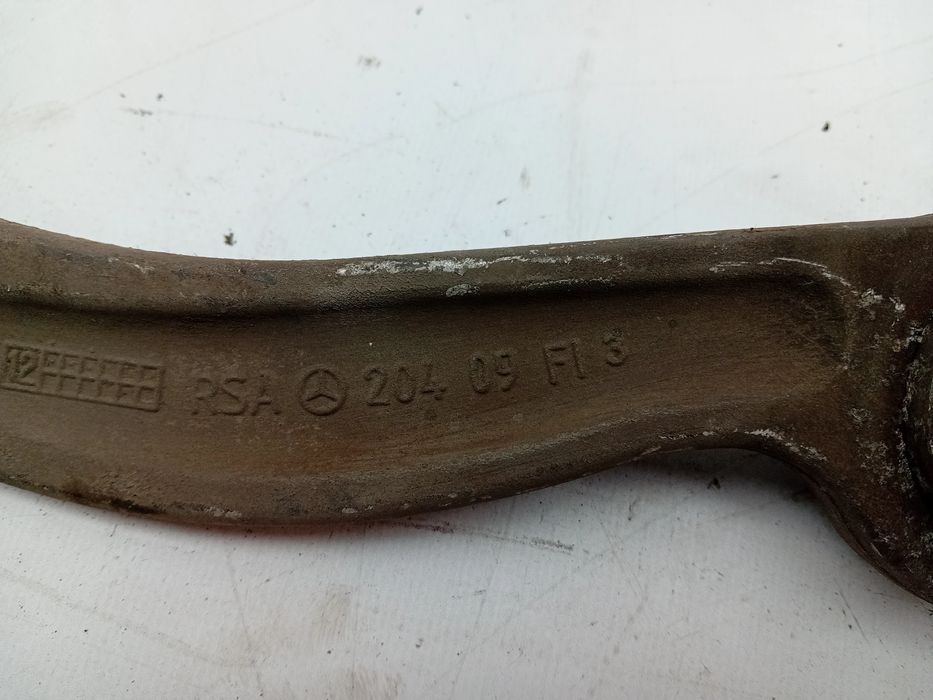 Braço de suspensão trás direito MERCEDES-BENZ Classe C (W204)