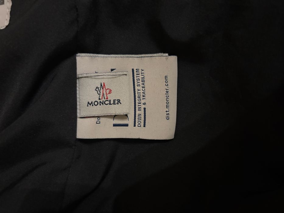 куртка-вітровка MONCLER