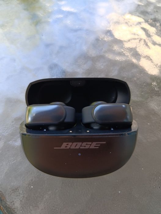 Sprzedam słuchawki Bose  Ultra Open Earbuds(4389)
