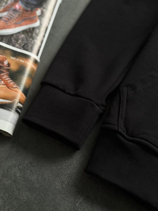 Худі від Calvin Klein