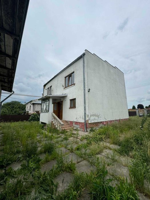 Житловий будинок та земельна ділянка 10,4 сот., с. Великий Дорошів
