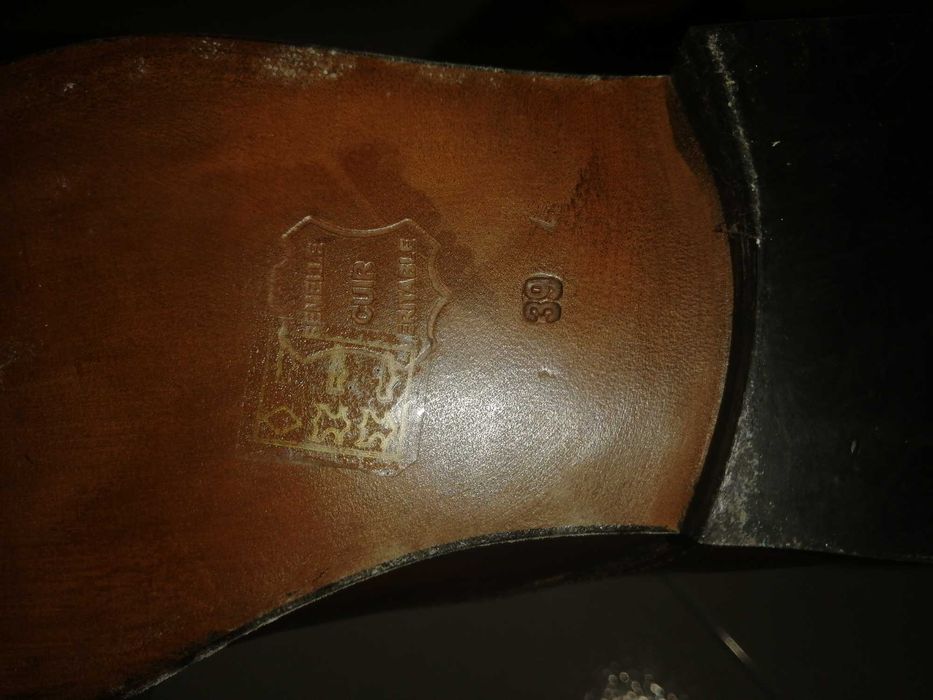 Sapatos de Homem Castanhos (Tamanho 39)