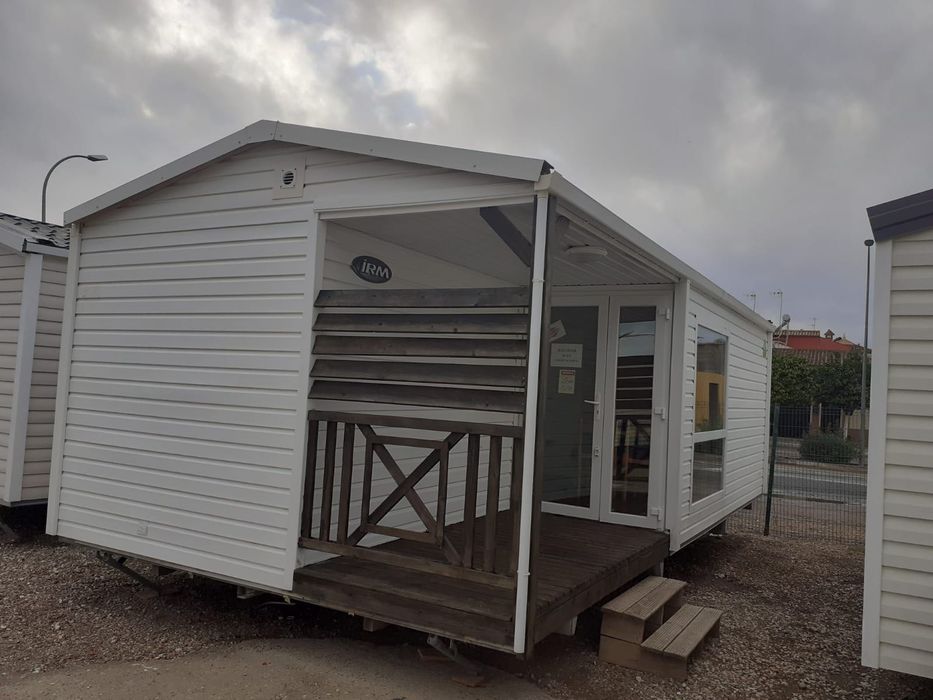 * CASA PRÉ-FABRICADA MÓVEL IRM LOGIA 8X4 METROS EM BEJA.
