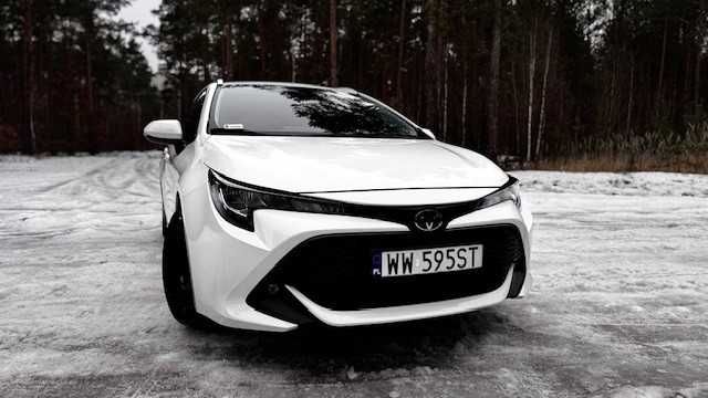Toyota Corolla 1.2 Turbo Kombi | 2021 | Salon Polska