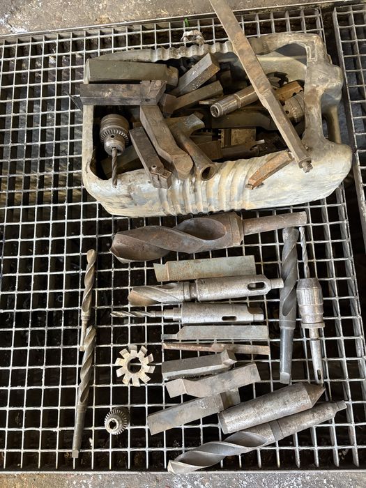 Noże wiertla tokarskie frezy