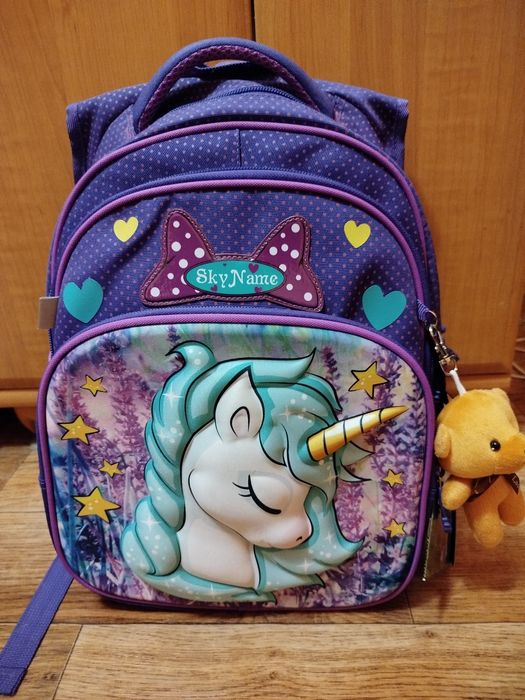 Рюкзак для школьницы
