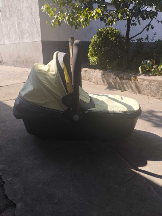 Коляска дитяча, універсальна