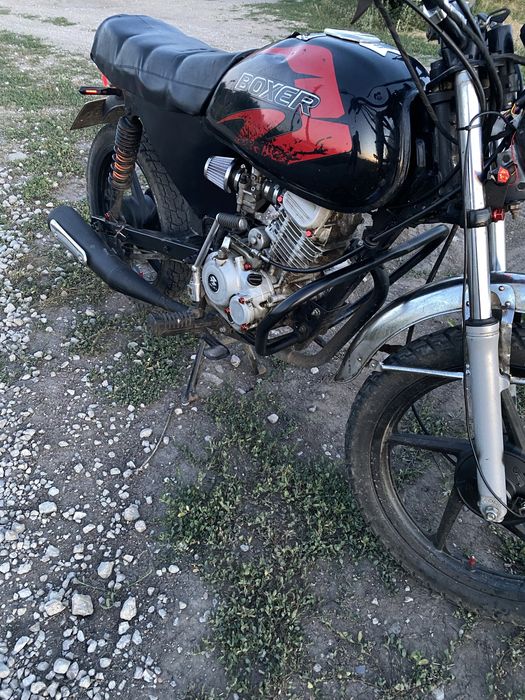 Bajadj Boxer 125