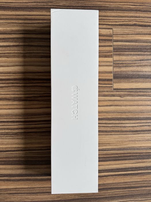 Apple Watch Series 5 44 mm GPS Gold + pudełko + ładowarka