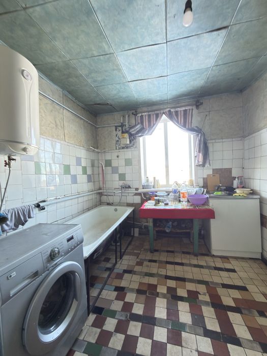 Будинок 187.7 м2 біля лісу на 16-ти сотках землі. Село Мощун