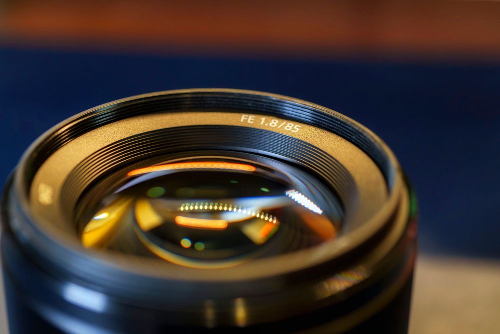 Sony 85mm f/1.8 – Como Nova (com caixa)