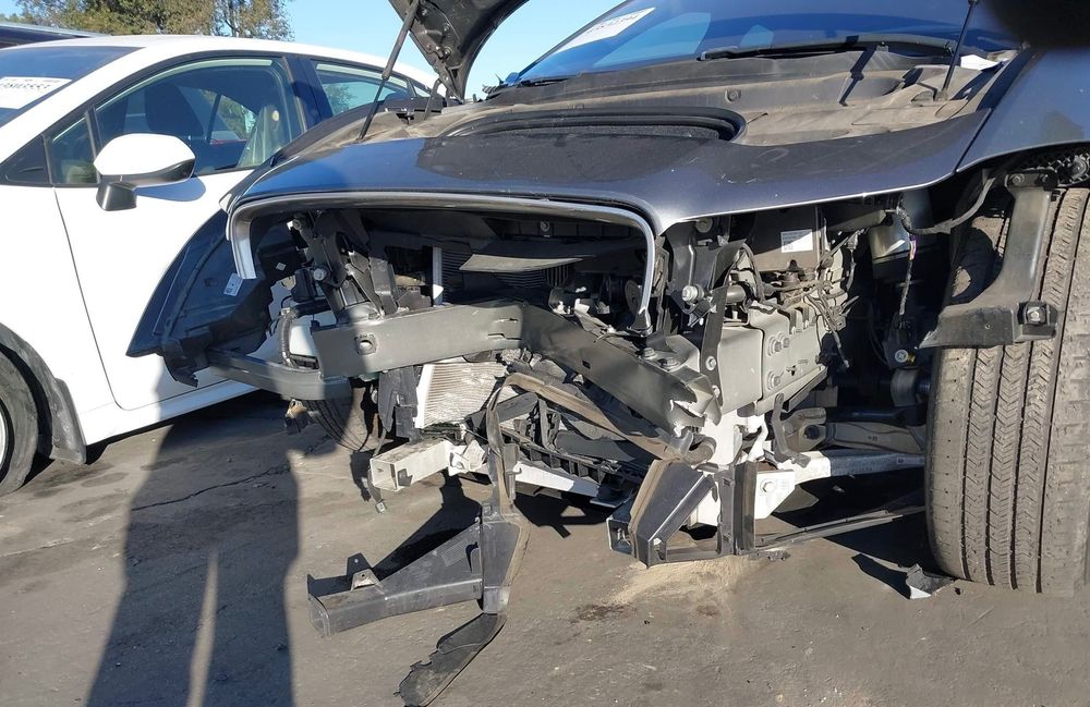 Автомобіль Jaguar I-Pace EV400 2019 заводься та їде