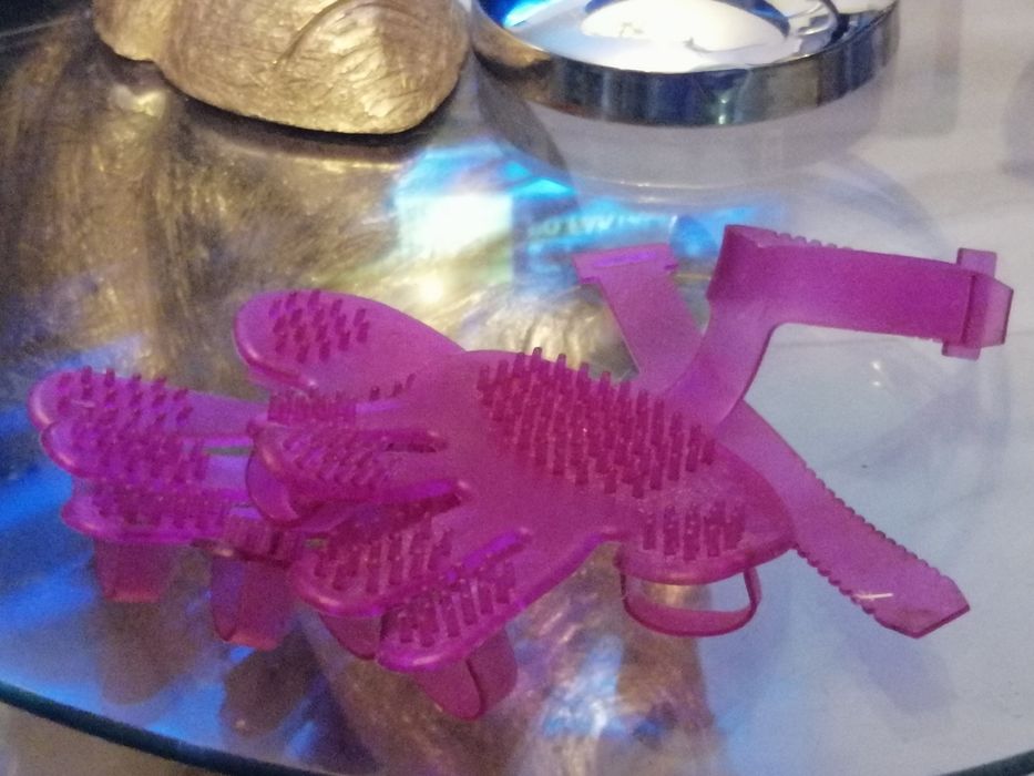 nowe silikonowe rękawice do kąpieli czesania psa kota