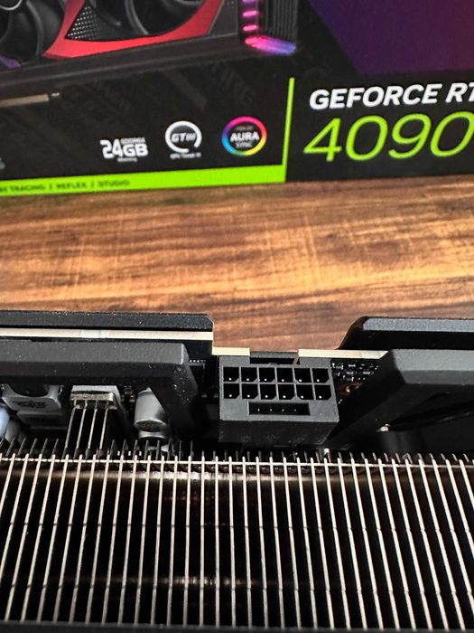 Karta graficzna ASUS RTX 4090 ROG STRIX 24GB